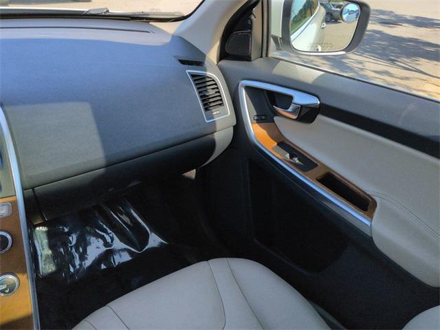 used 2017 Volvo XC60 car, priced at $16,995