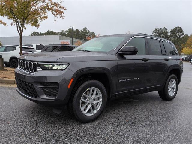 new 2025 Jeep Grand Cherokee car, priced at $35,976