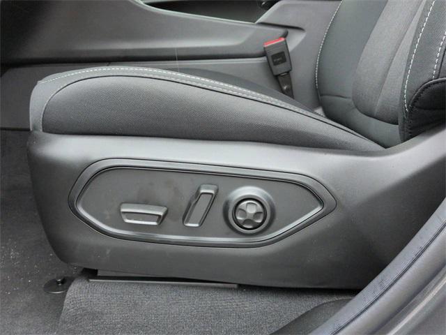 new 2025 Jeep Grand Cherokee car, priced at $35,976