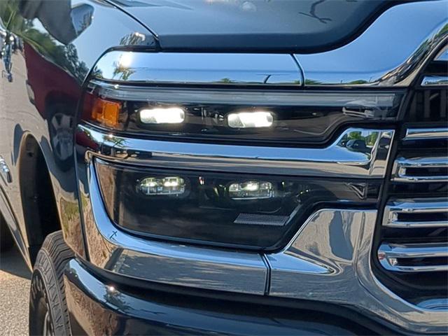 new 2025 Ram 2500 car, priced at $78,992
