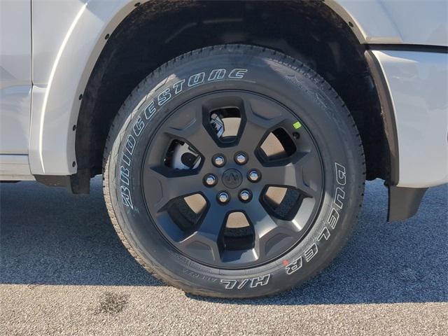 new 2025 Ram 1500 car, priced at $53,673