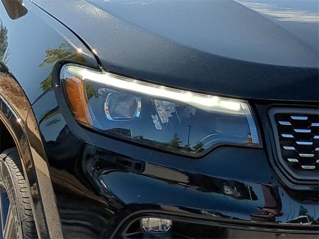 new 2024 Jeep Compass car, priced at $33,804