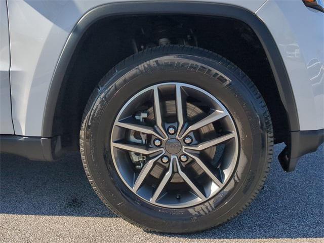 used 2021 Jeep Grand Cherokee car, priced at $32,998