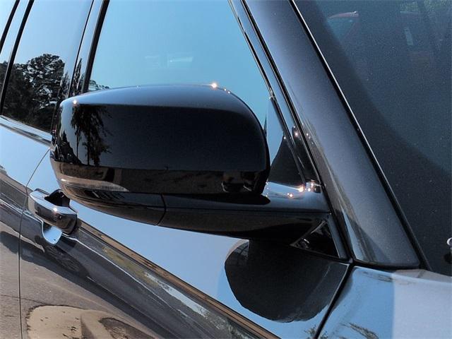 new 2025 Jeep Grand Cherokee car, priced at $40,619