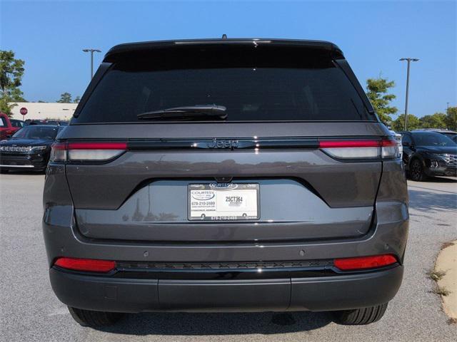 new 2025 Jeep Grand Cherokee car, priced at $40,619