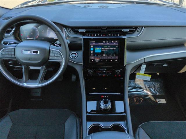 new 2025 Jeep Grand Cherokee car, priced at $40,619