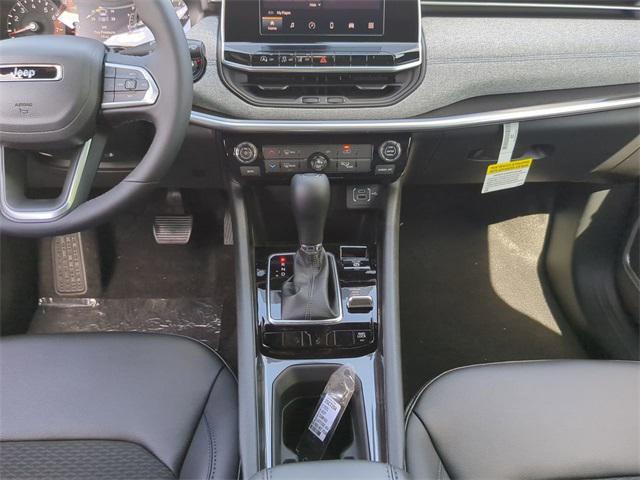 new 2025 Jeep Compass car, priced at $27,750