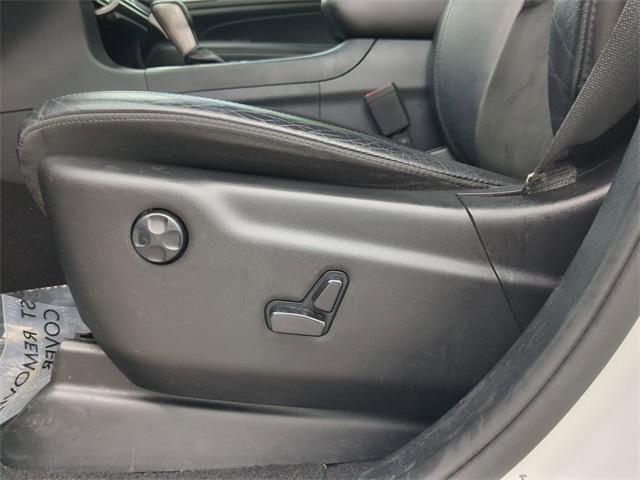 used 2020 Jeep Grand Cherokee car, priced at $25,985