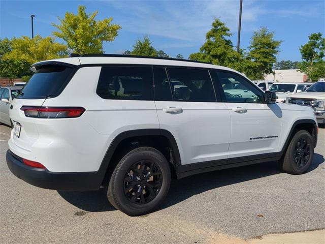 new 2025 Jeep Grand Cherokee L car, priced at $42,043