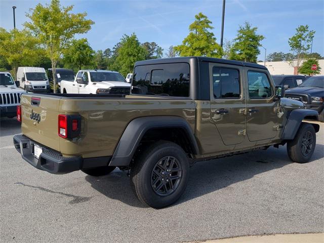 new 2025 Jeep Gladiator car, priced at $43,178