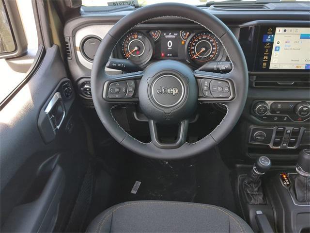 new 2025 Jeep Gladiator car, priced at $43,178