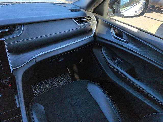 used 2024 Jeep Grand Cherokee L car, priced at $32,955