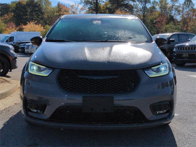 used 2023 Chrysler Pacifica Hybrid car, priced at $31,988