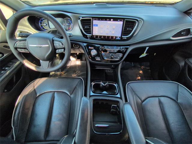 used 2023 Chrysler Pacifica Hybrid car, priced at $31,988