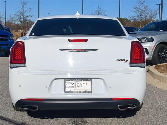 used 2022 Chrysler 300 car, priced at $25,969