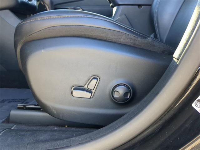 used 2023 Jeep Cherokee car, priced at $23,964