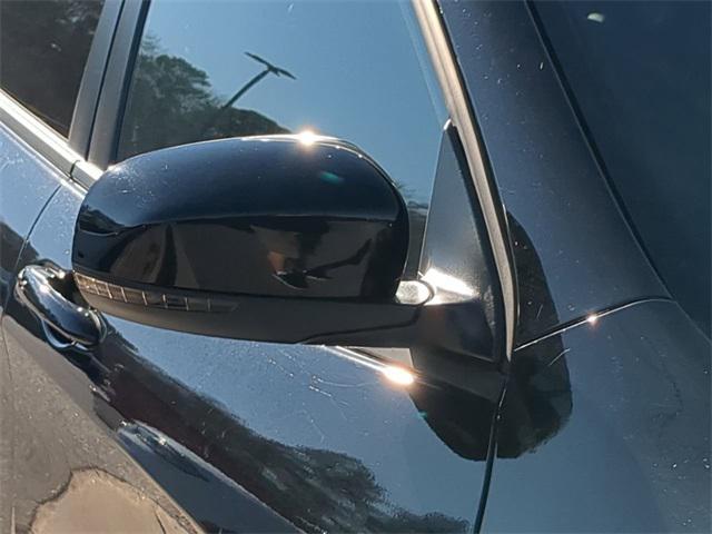 used 2023 Jeep Cherokee car, priced at $23,964