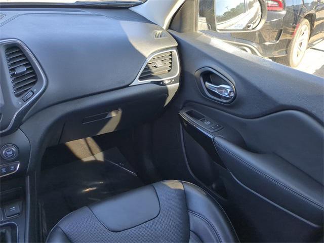 used 2023 Jeep Cherokee car, priced at $23,964