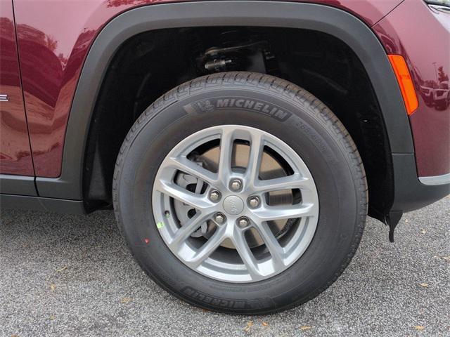 new 2025 Jeep Grand Cherokee L car, priced at $40,460