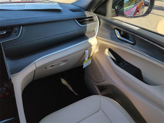 new 2025 Jeep Grand Cherokee L car, priced at $44,591