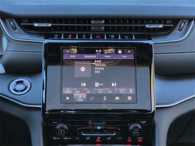 new 2025 Jeep Grand Cherokee car, priced at $35,976