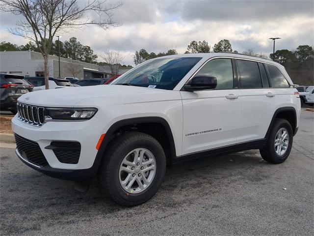 new 2025 Jeep Grand Cherokee car, priced at $35,281