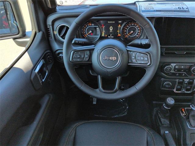 new 2025 Jeep Gladiator car, priced at $45,829