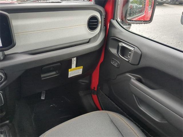 new 2025 Jeep Wrangler car, priced at $48,191