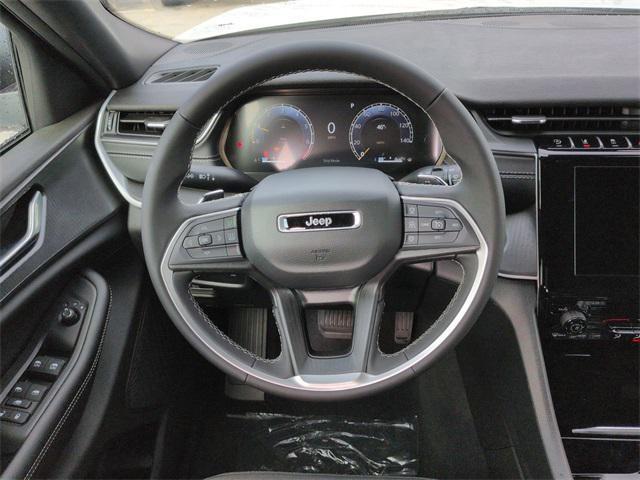 new 2025 Jeep Grand Cherokee car, priced at $35,440