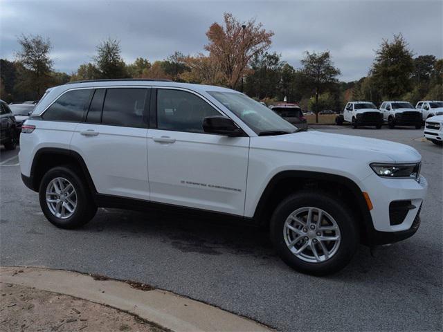 new 2025 Jeep Grand Cherokee car, priced at $35,440
