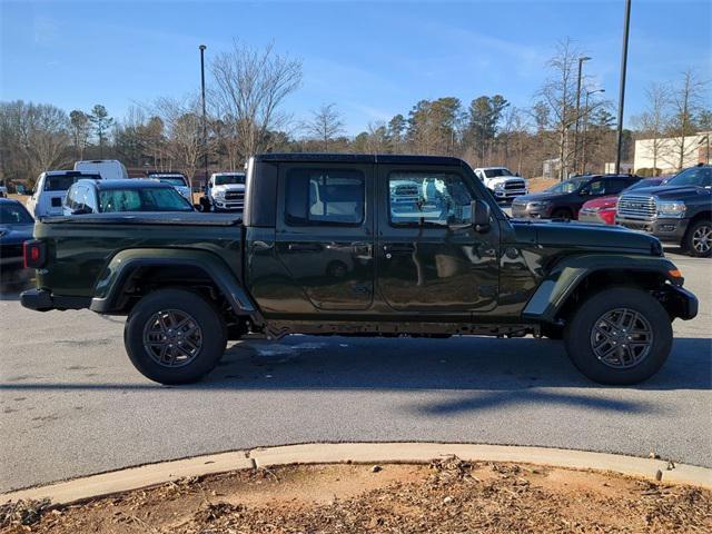 new 2024 Jeep Gladiator car, priced at $46,502