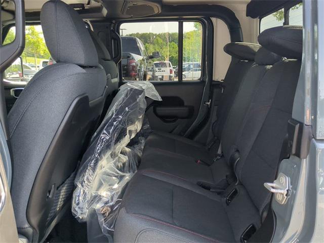 new 2025 Jeep Gladiator car, priced at $48,730