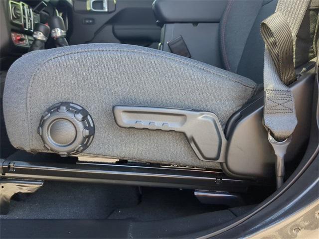 new 2025 Jeep Gladiator car, priced at $48,855