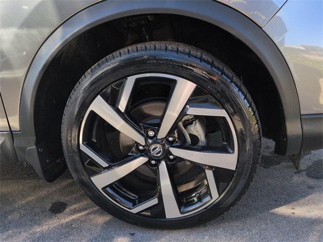 used 2022 Nissan Rogue Sport car, priced at $22,995