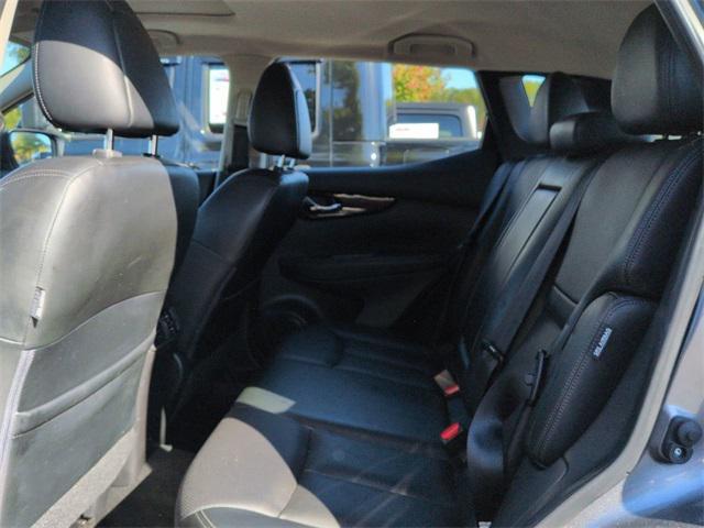 used 2022 Nissan Rogue Sport car, priced at $22,995