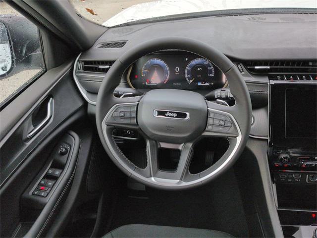 new 2025 Jeep Grand Cherokee car, priced at $35,440