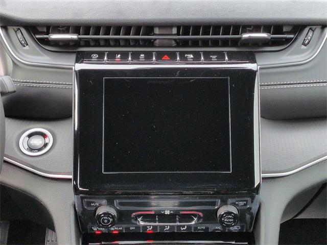 new 2025 Jeep Grand Cherokee car, priced at $35,440