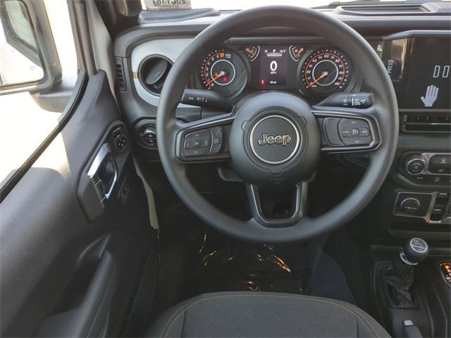 new 2025 Jeep Gladiator car, priced at $38,608