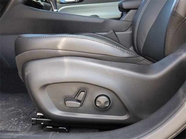 new 2025 Jeep Compass car, priced at $35,889