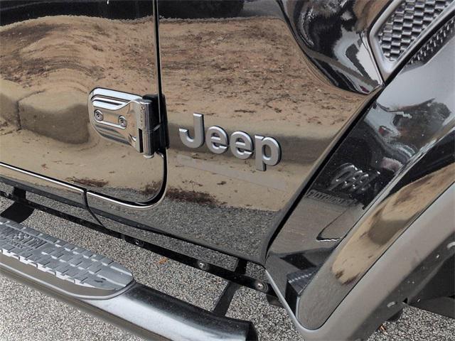 used 2022 Jeep Gladiator car, priced at $29,969