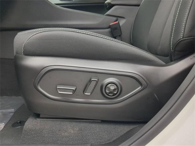 new 2025 Jeep Grand Cherokee car, priced at $36,713