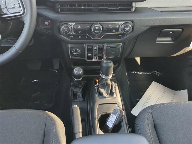 new 2025 Jeep Wrangler car, priced at $48,191