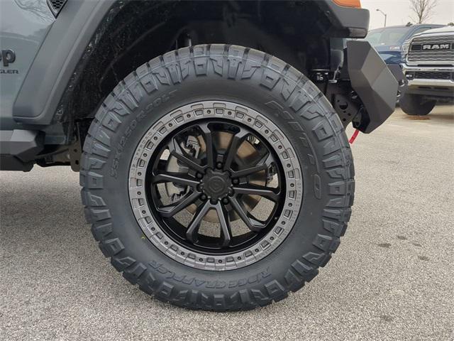 new 2025 Jeep Wrangler car, priced at $59,240