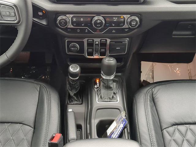 new 2025 Jeep Wrangler car, priced at $59,240