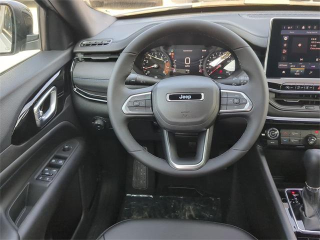 new 2025 Jeep Compass car, priced at $28,638