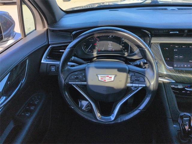 used 2022 Cadillac XT6 car, priced at $34,855