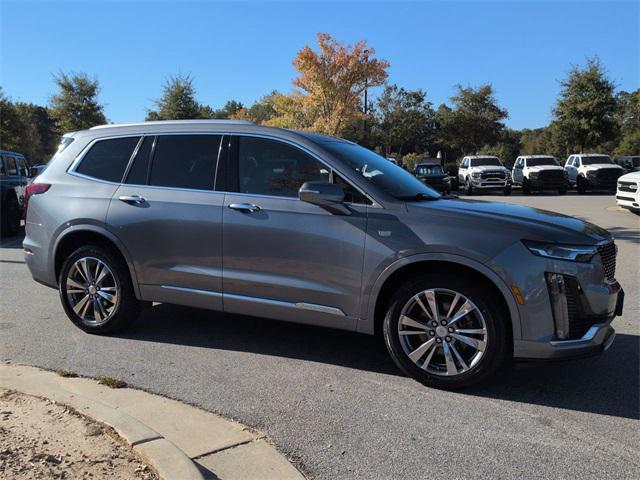 used 2022 Cadillac XT6 car, priced at $34,855
