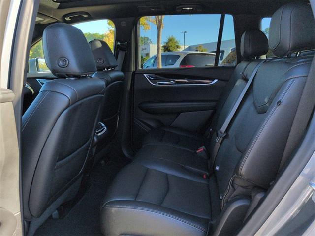 used 2022 Cadillac XT6 car, priced at $34,855
