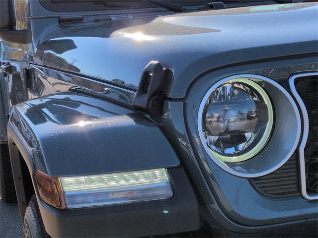 new 2026 Jeep Wrangler car, priced at $57,537