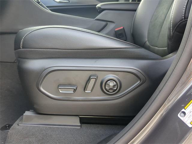 new 2025 Jeep Grand Cherokee L car, priced at $43,080